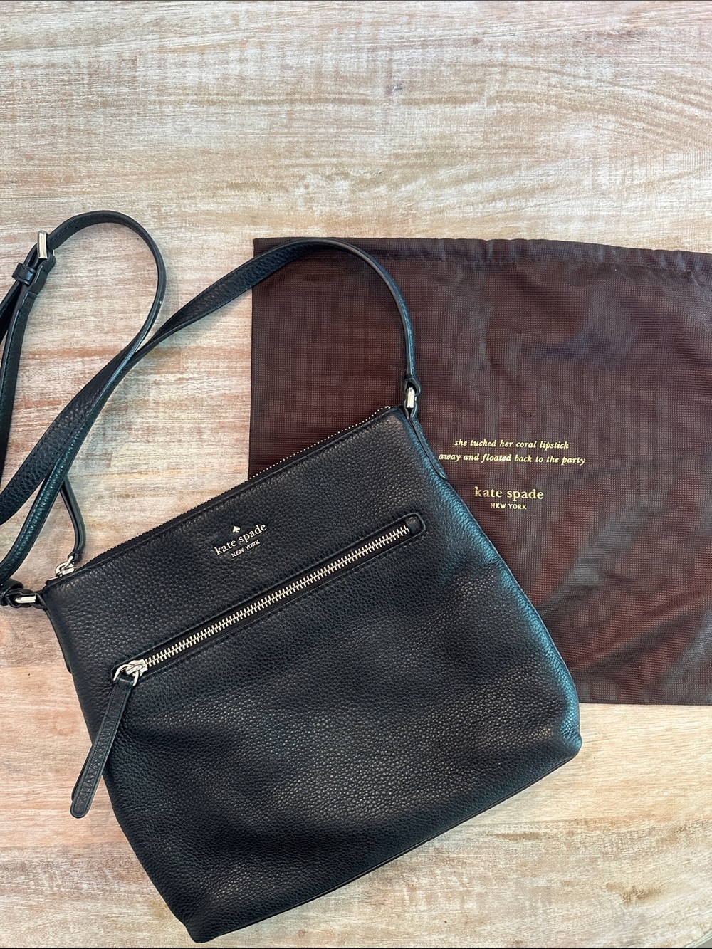 KATE SPADE Jackson Street Melisse pebble Leather Crossbody w Front Zipper pocket